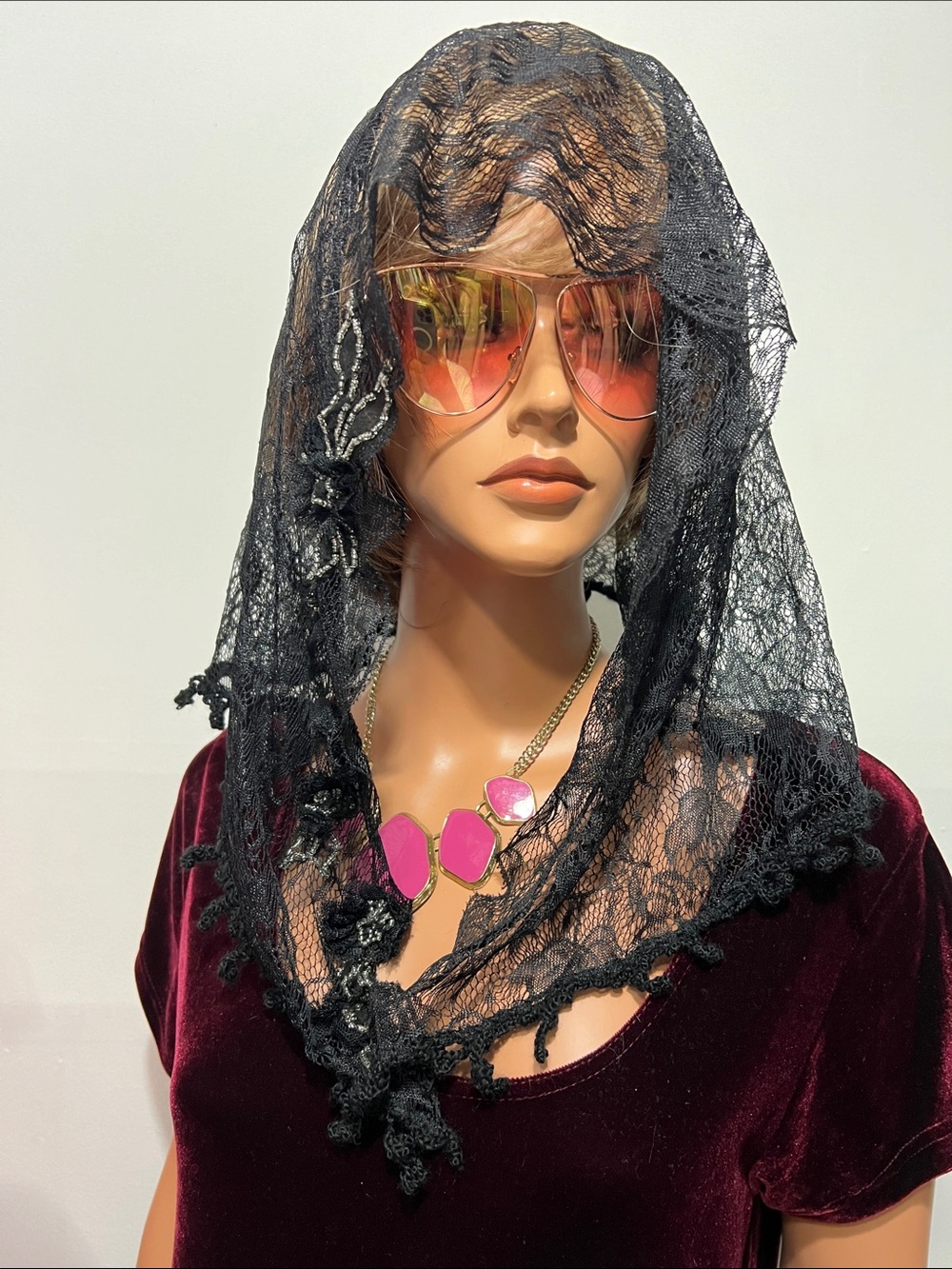 Curch Aristocratic Ladies mantilla/veil French style Black lace